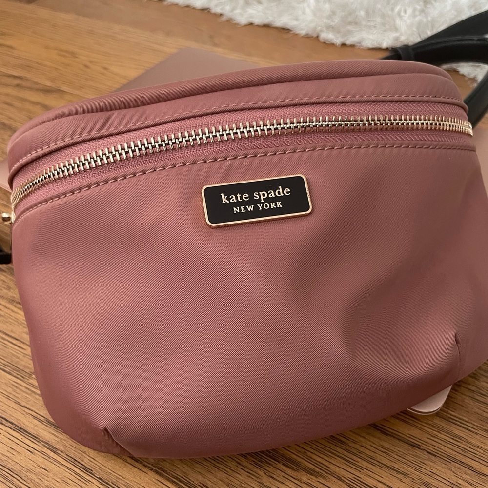 Kate spade cross body pouch